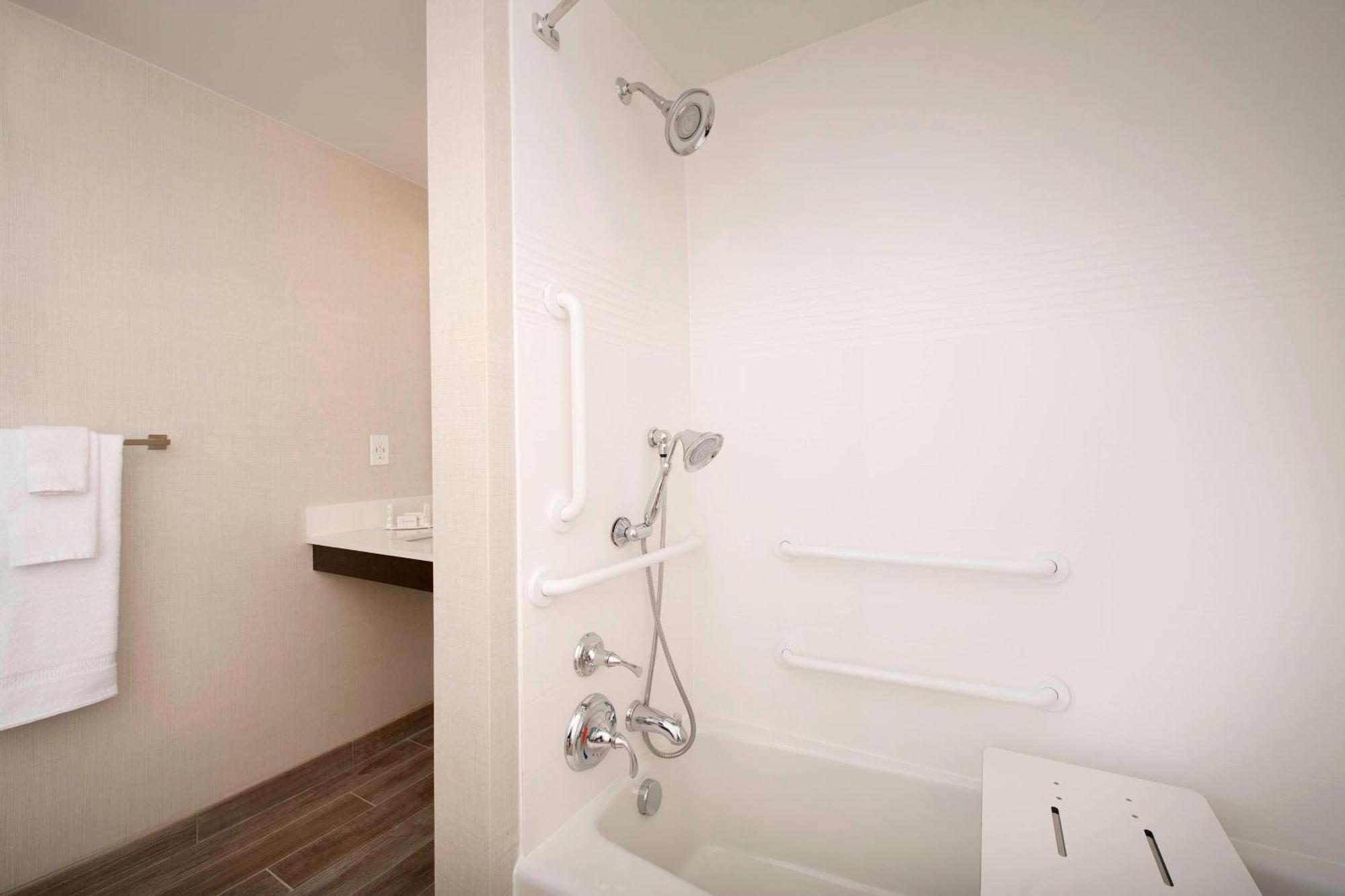Towneplace Suites By Marriott Alexandria Fort Belvoir Mount Vernon Eksteriør billede